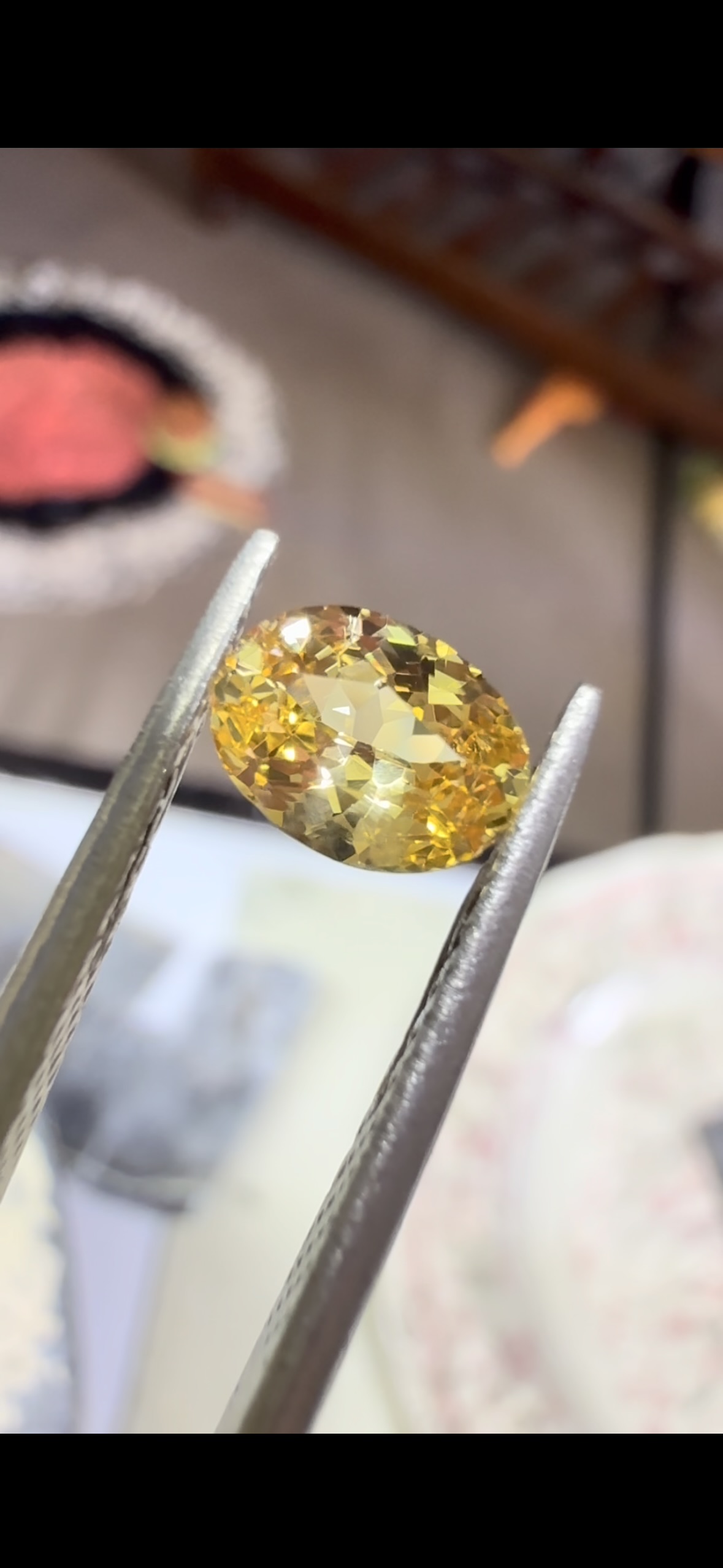 Yellow Sapphire - Image 2