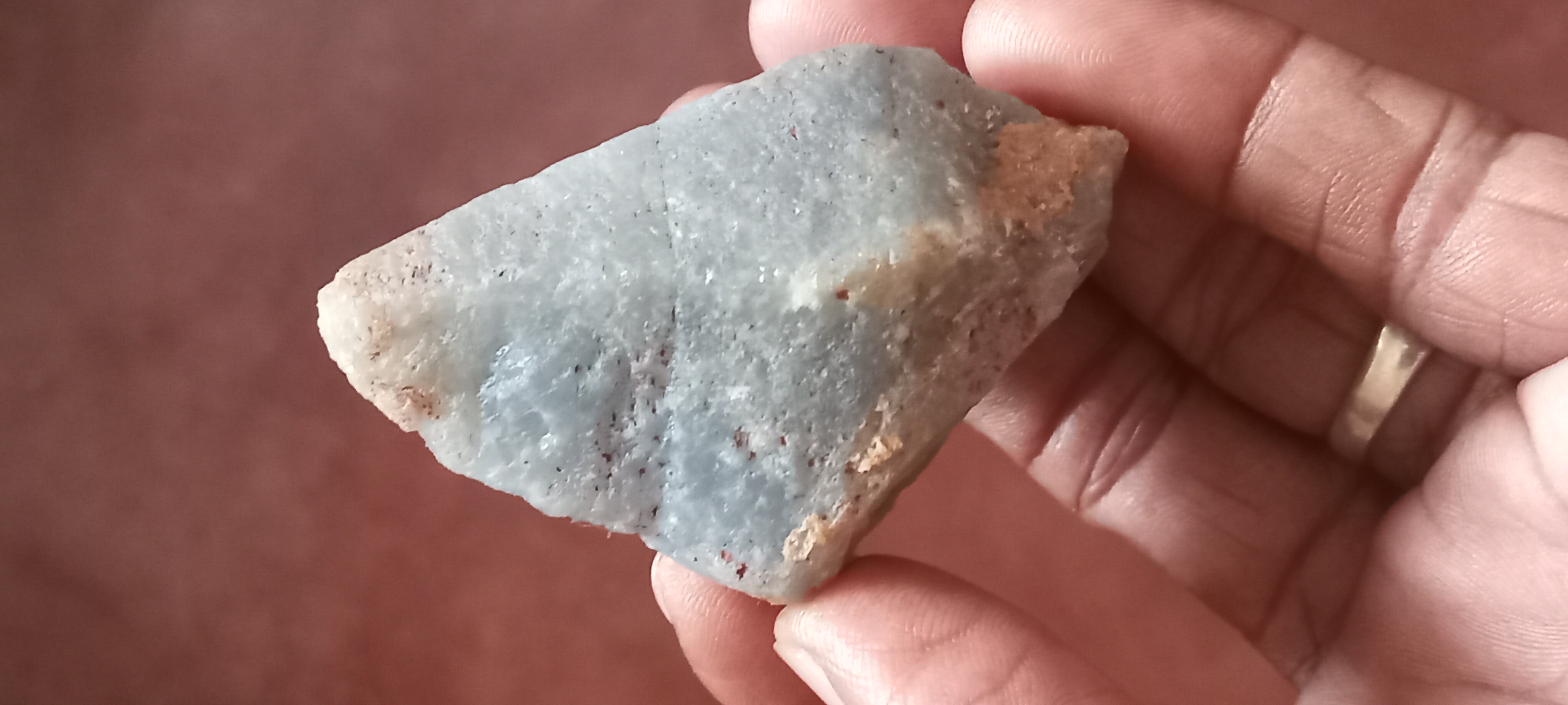 Crystel sapphire rough stone