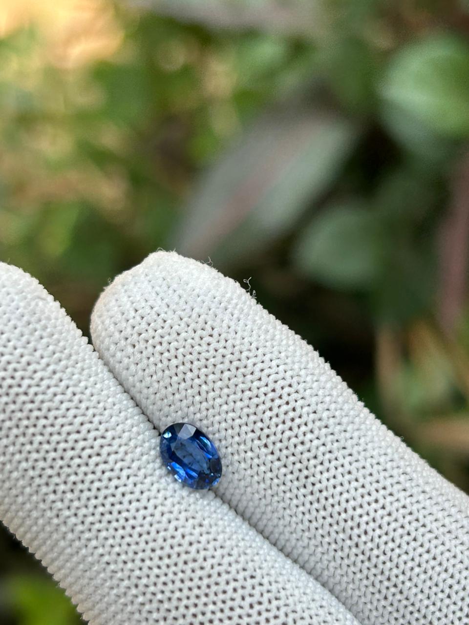 Royal Blue Sapphire ( Top eye clean ) 0758585132 - Image 2