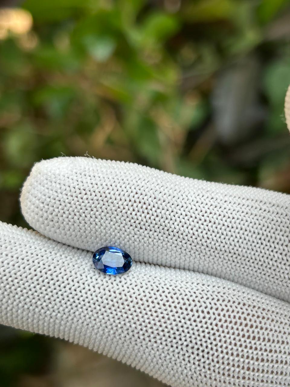 Royal Blue Sapphire ( Top eye clean ) 0758585132 - Image 3