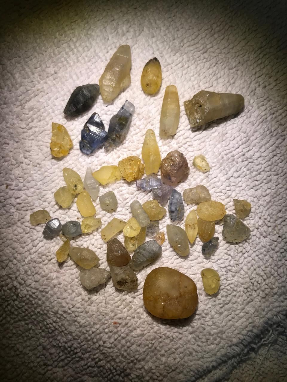 Yellow & White Sapphire Rough Parcel